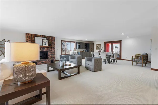 $1,300,000 | 4251 115th Street Southeast, Delano, MN 55328