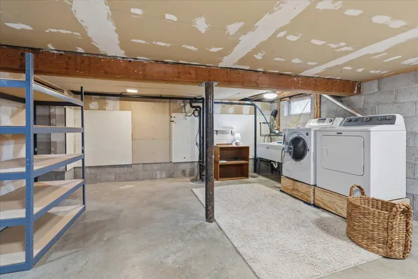 $1,300,000 | 4251 115th Street Southeast, Delano, MN 55328