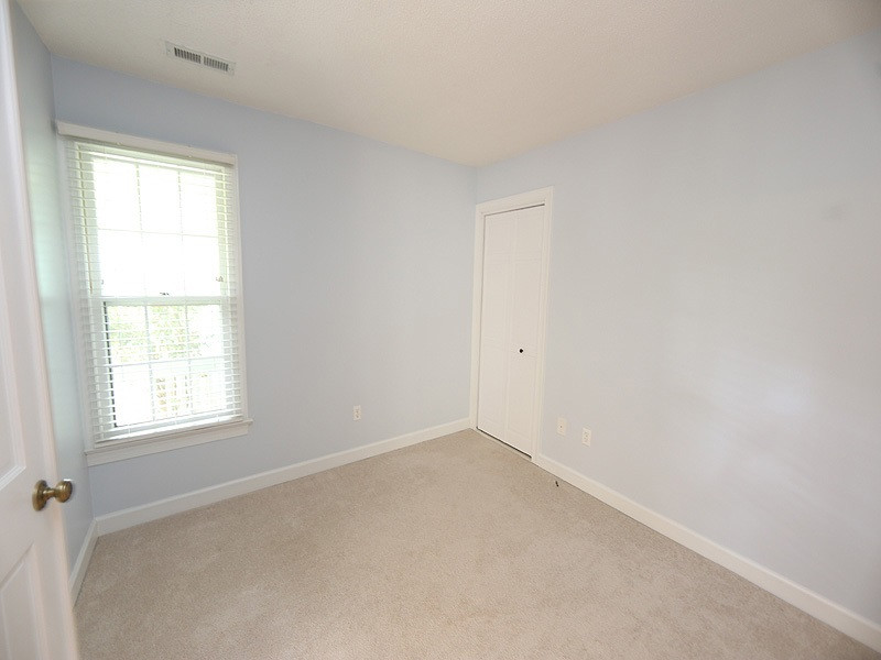 3308 Long Ridge Road Durham, NC 27703 - Photo 14 of 17 Photo 14