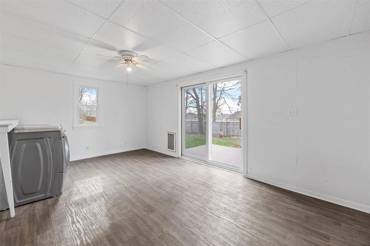 300 Palisades Road Southwest Mount Vernon, IA 52314 - Photo 13 of 31 Gallery Image 13