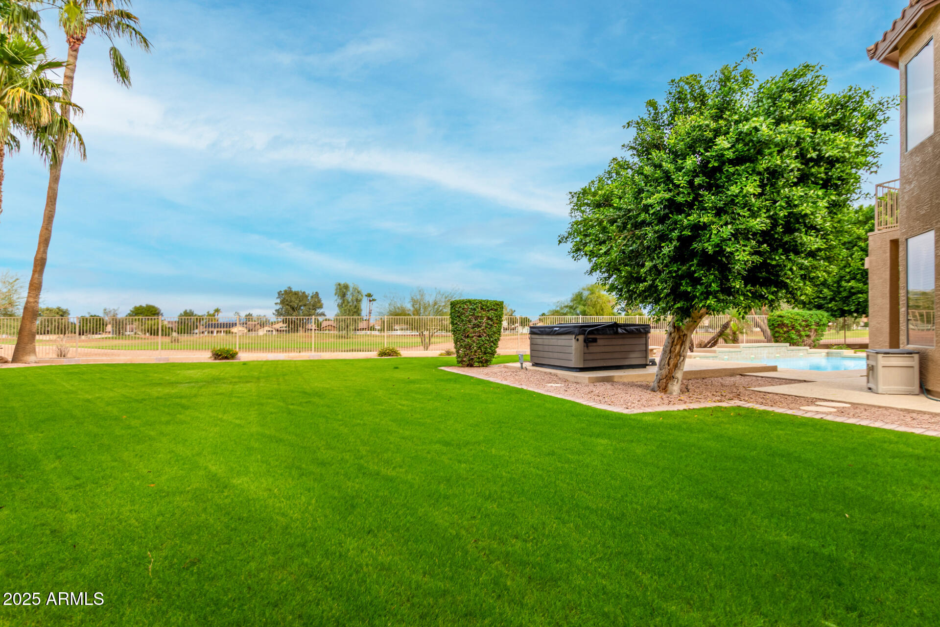 1111 South Sandstone Street Gilbert, AZ 85296 - Photo 44 of 59 a front view of a house with garden