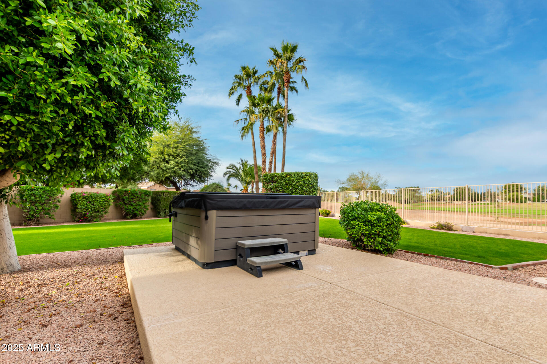 1111 South Sandstone Street Gilbert, AZ 85296 - Photo 46 of 59 a front view of a house with garden