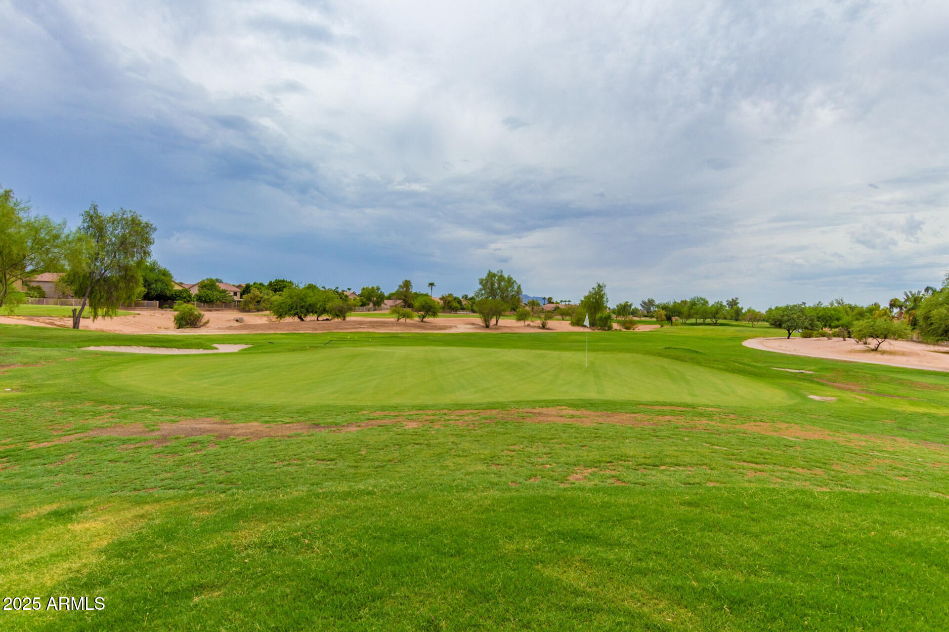 1111 South Sandstone Street Gilbert, AZ 85296 - Photo 55 of 59 a view of a big building with a big yard