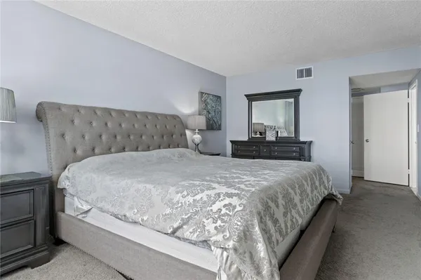 $4,200 | 3725 South Ocean Drive, Unit 1610, Hollywood, FL 33019
