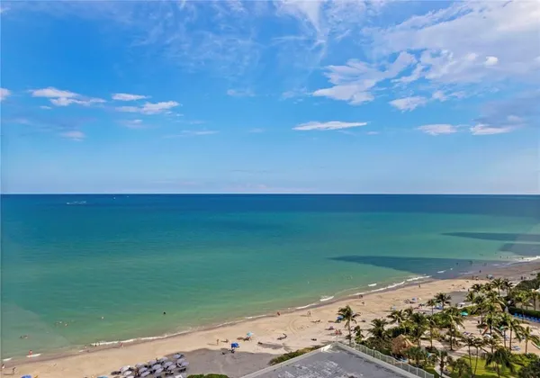 $4,200 | 3725 South Ocean Drive, Unit 1610, Hollywood, FL 33019