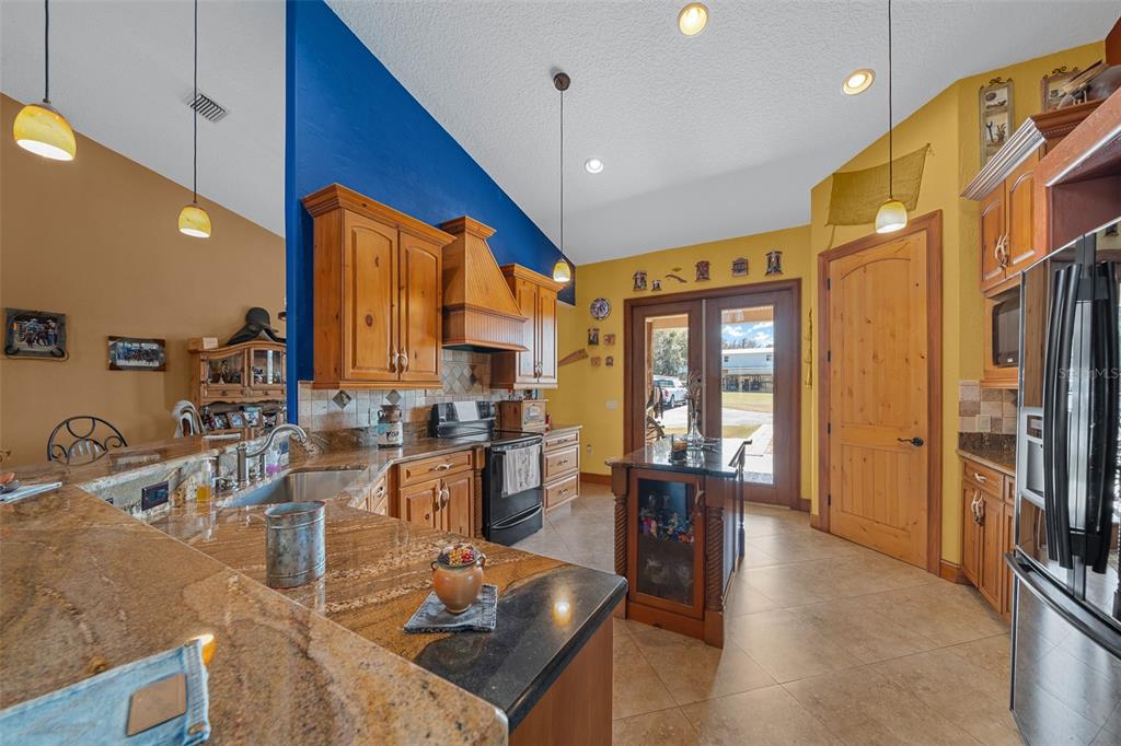 2198 West Highway 329 Citra, FL 32113 - Photo 18 of 57