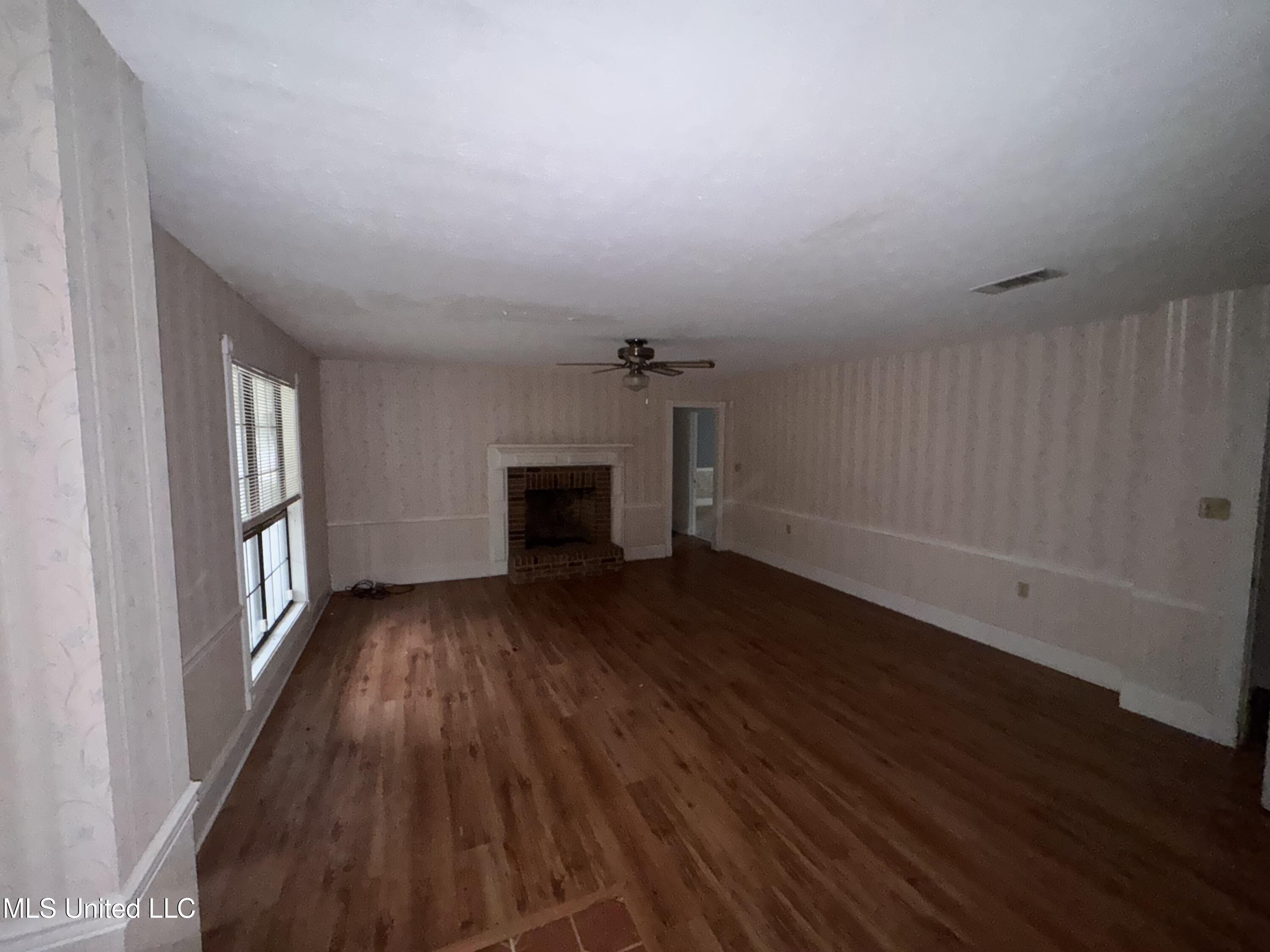 816 Ratliff Ferry Road Canton, MS 39046 - Photo 9 of 13 IMG_5243