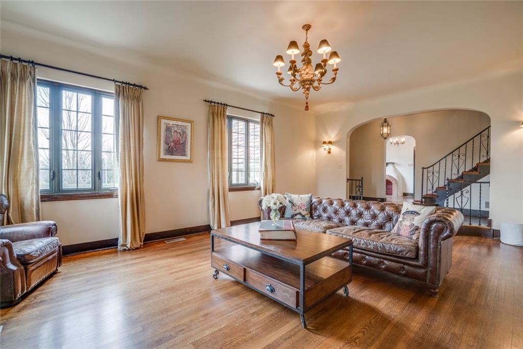 4470 Brownsville Road Pittsburgh, PA 15236 - Photo 4 of 25