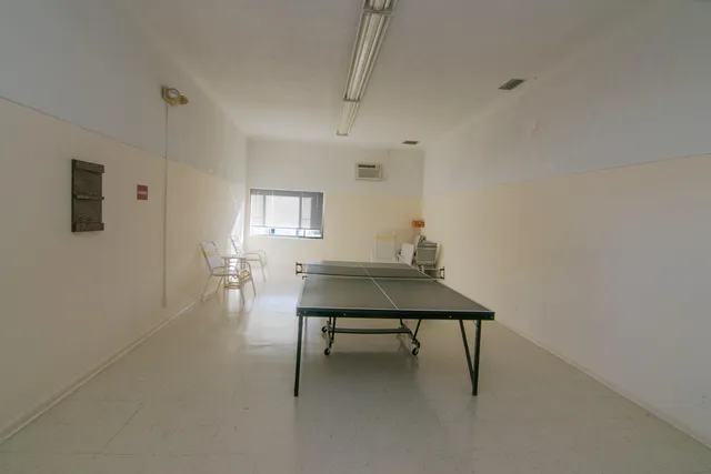 $1,250 | 3280 Lake Osborne Drive, Unit 207, Lake Worth Beach, FL 33461