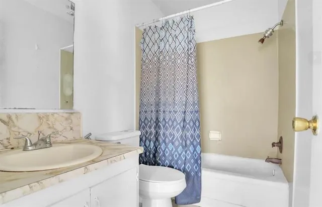 $245,000 | 713 Bradley Street, Lake Charles, LA 70607