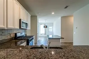 $1,875 | 2722 Skyview Long Drive, Houston, TX 77047