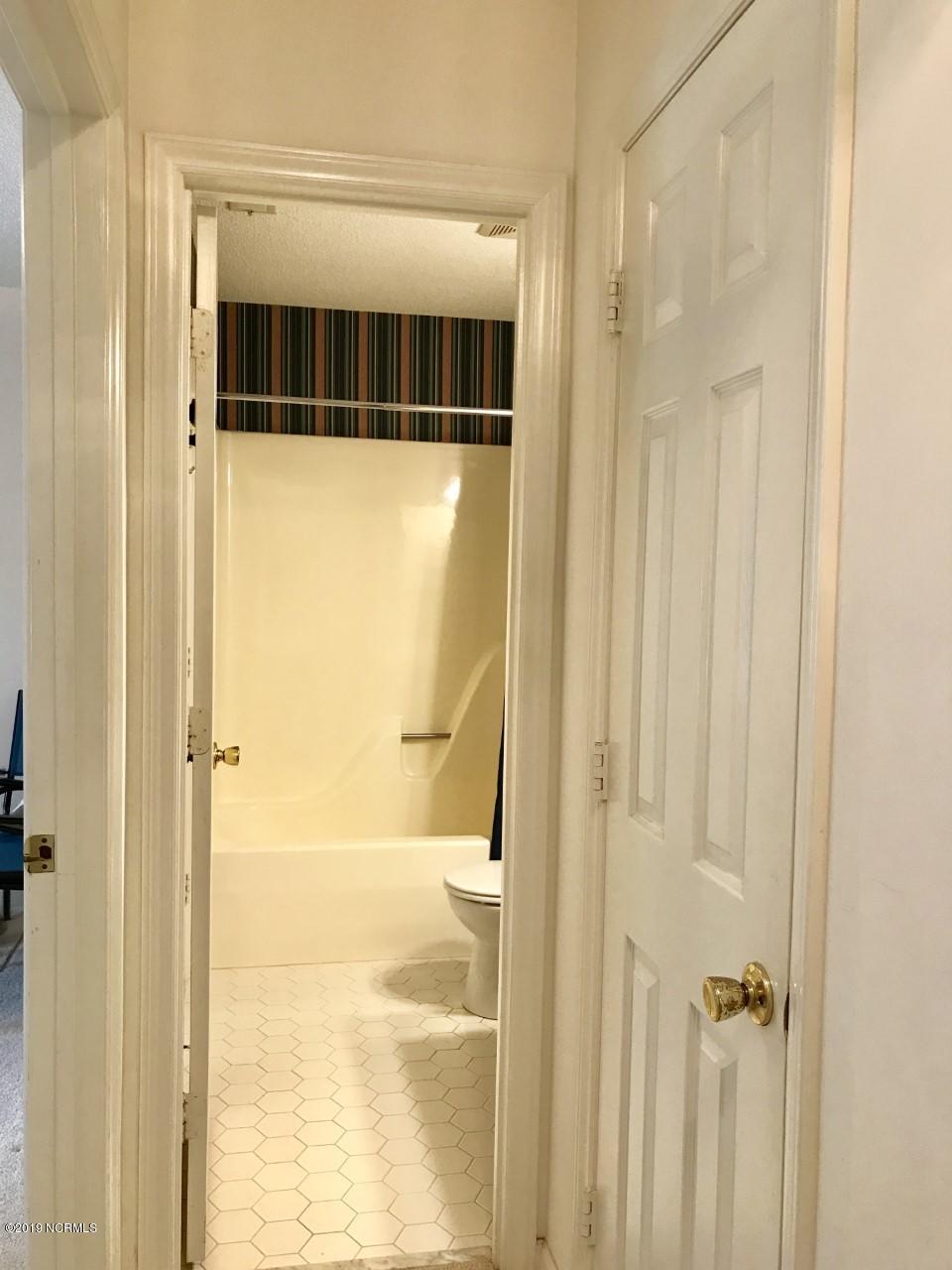 2015 Quail Ridge Road, Unit C Greenville, NC 27858 - Photo 31 of 38 Bathroom1