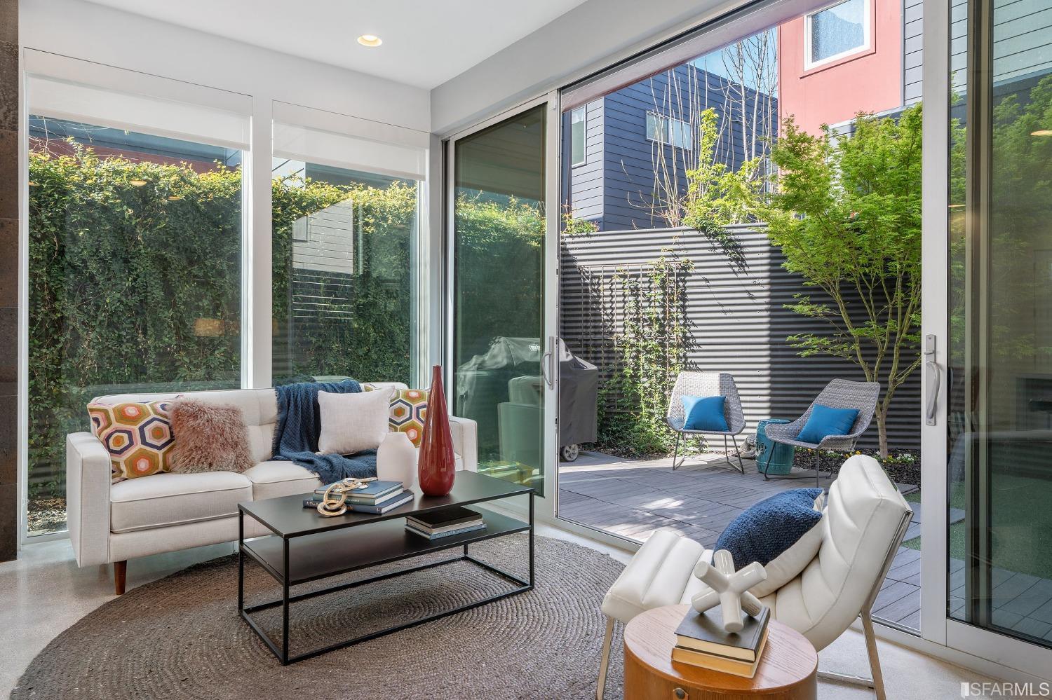 1746 14th Street Oakland, CA 94607 - Photo 1 of 62