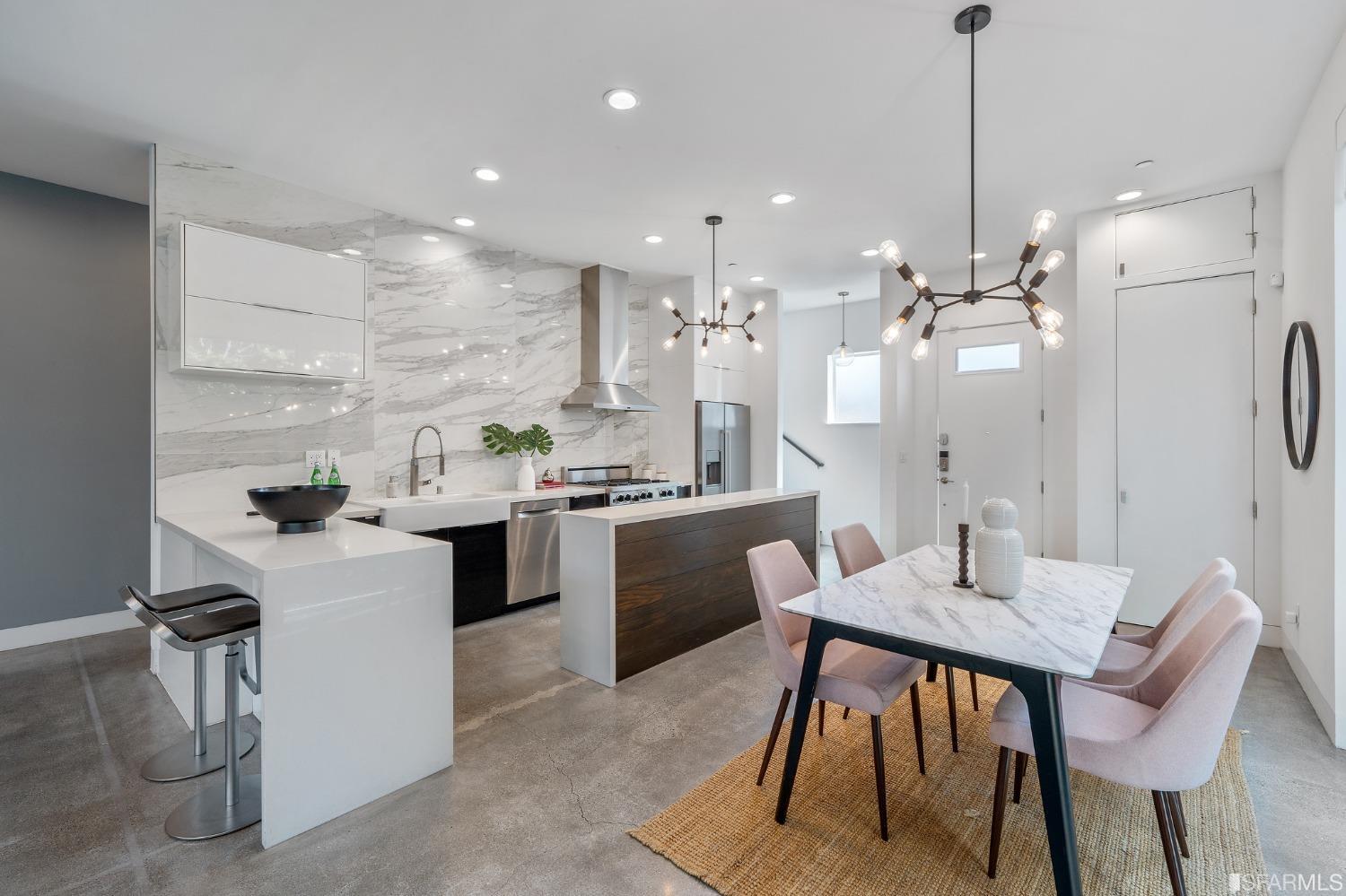 1746 14th Street Oakland, CA 94607 - Photo 7 of 62