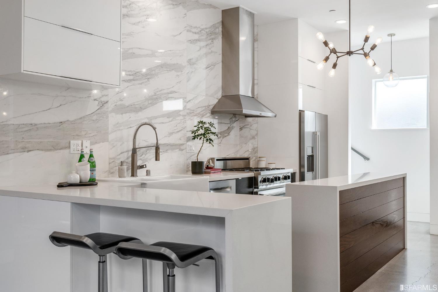 1746 14th Street Oakland, CA 94607 - Photo 9 of 62