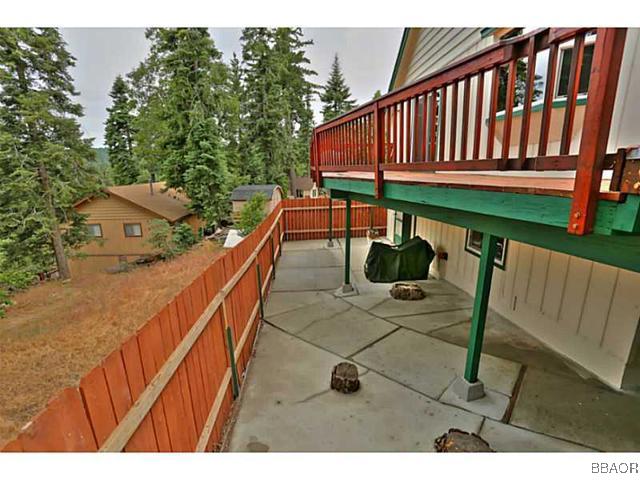 25925 Ranger Drive Lake Arrowhead, CA 92391 - Photo 9 of 26