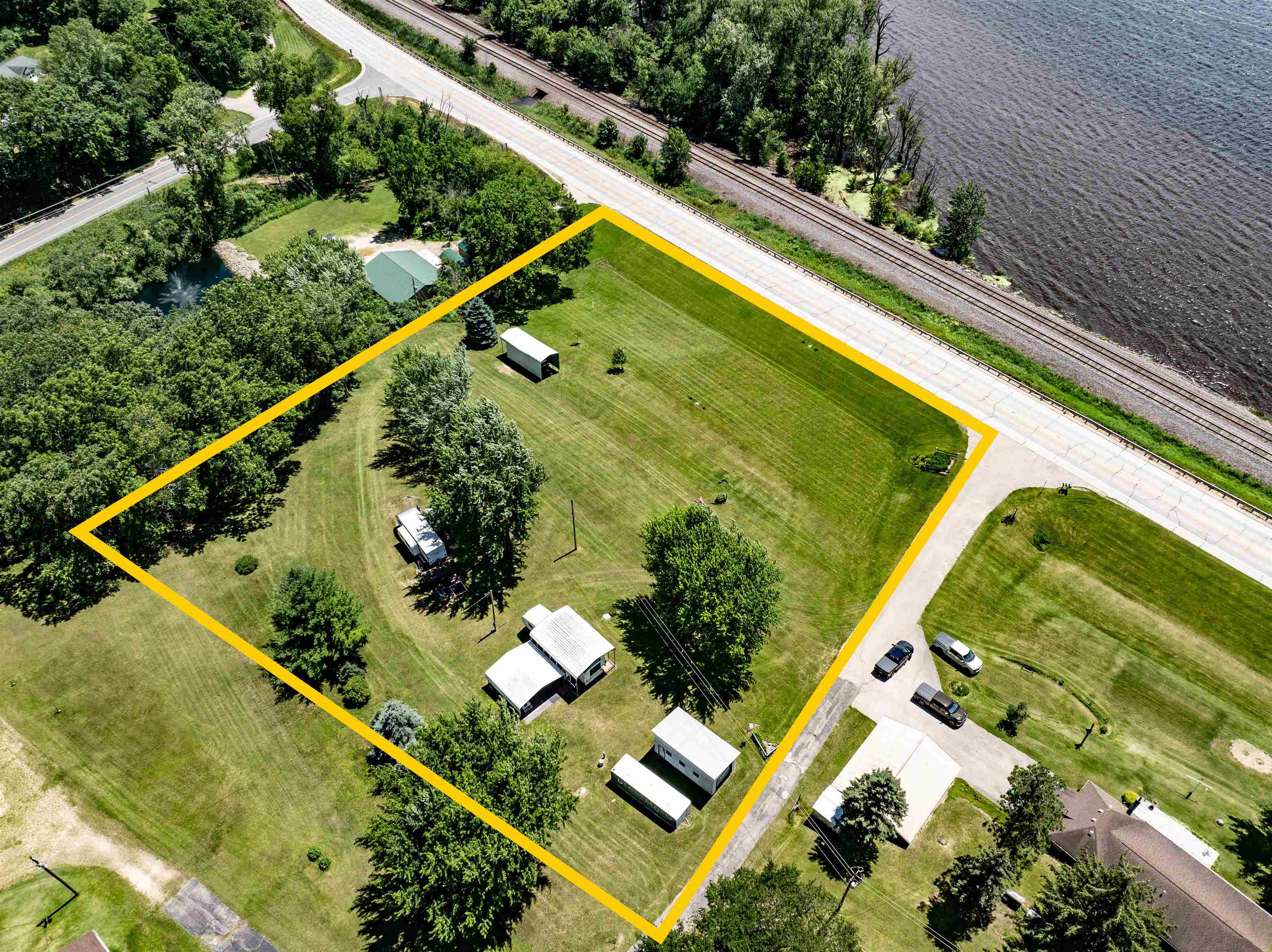 14435 Fixit Lane Ferryville, WI 54628 - Photo 8 of 62