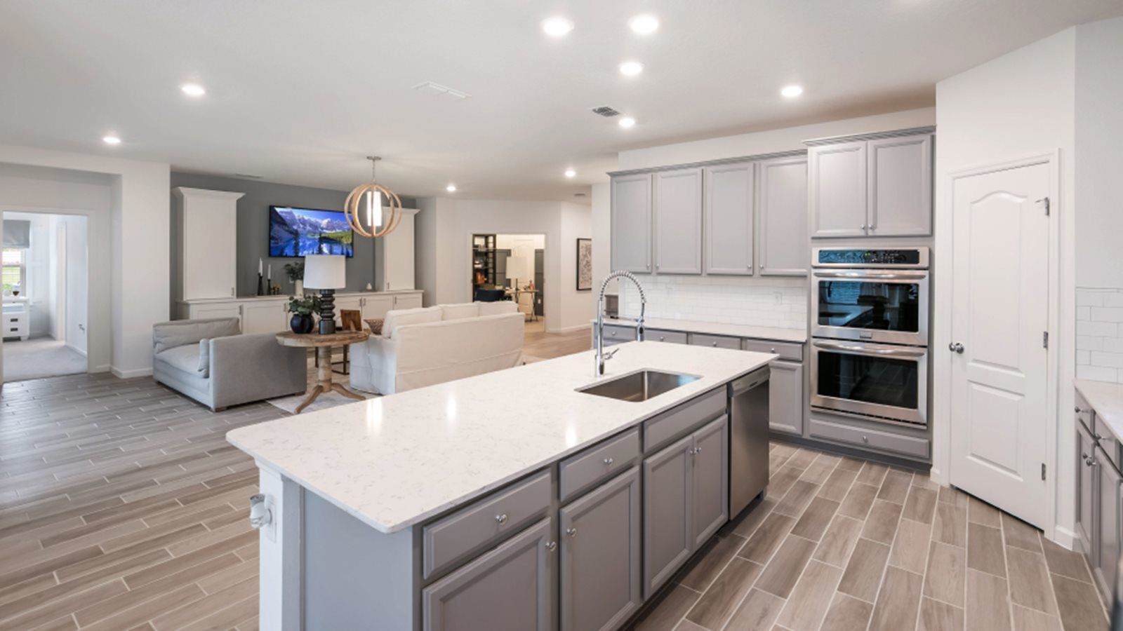 239 Bronze Street Fairhope, AL 36532 - Photo 7 of 14 KITCHEN