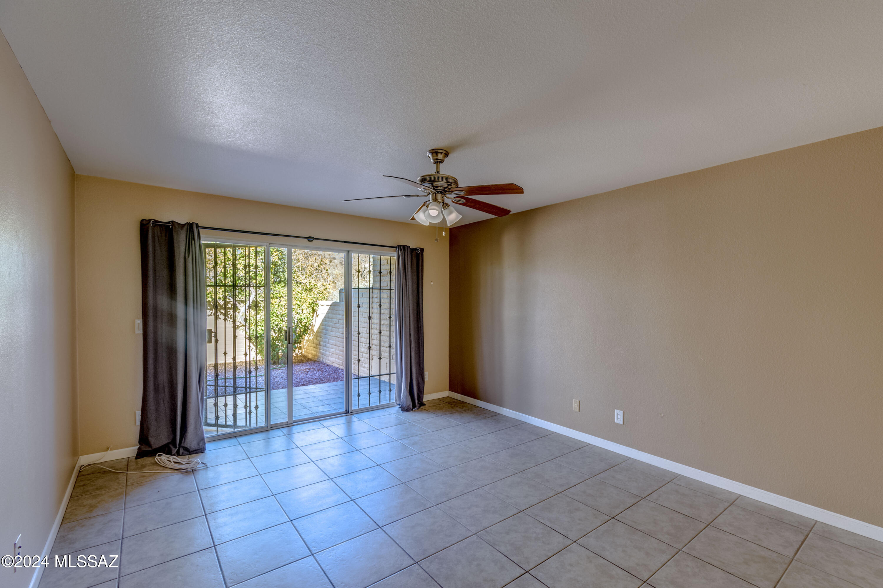 7827 East 4th Street Tucson, AZ 85710 - Photo 29 of 43