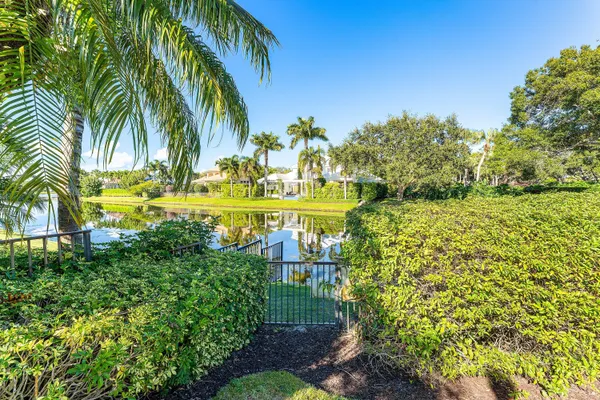 $2,900,000 | 154 Sota Drive, Jupiter, FL 33458