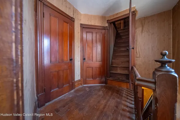 $375,000 | 43 2nd Avenue, Kingston, NY 12401