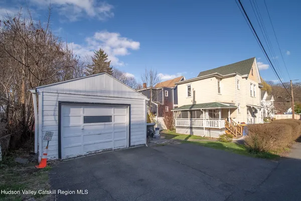 $375,000 | 43 2nd Avenue, Kingston, NY 12401