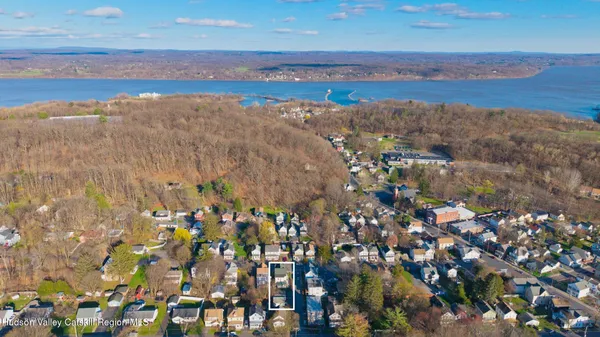 $375,000 | 43 2nd Avenue, Kingston, NY 12401