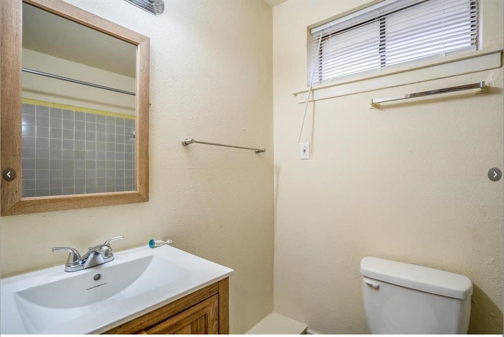 4800 Delano Street, Unit 2 Houston, TX 77004 - Photo 3 of 11