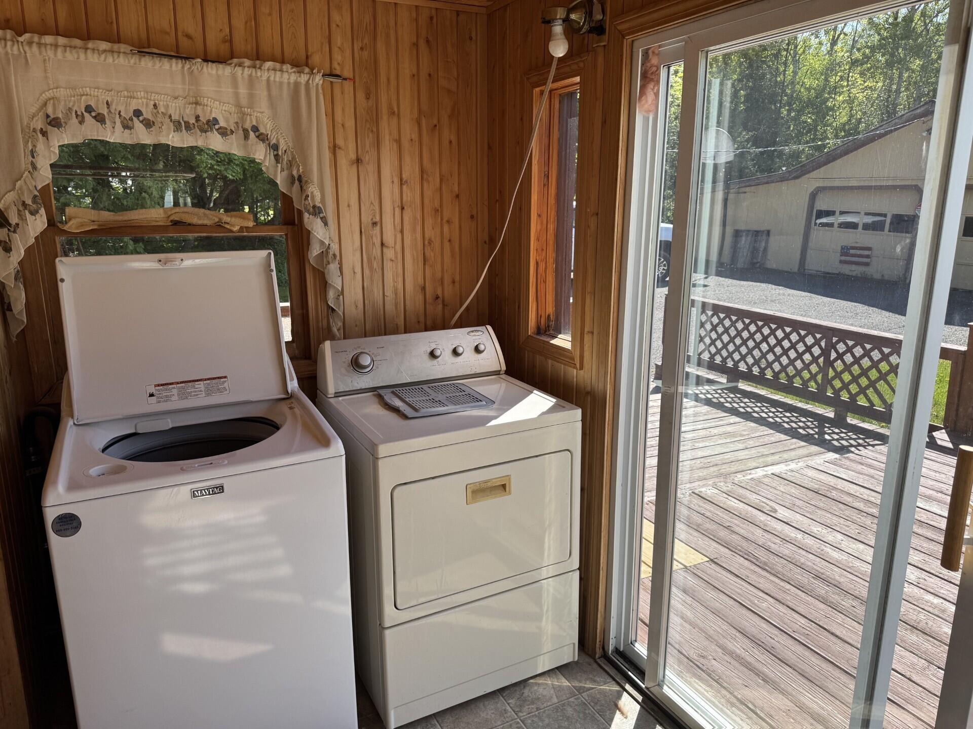 237 Foxcroft Road Houlton, ME 04730 - Photo 16 of 42 Entry-Laundry Room (237 Foxcroft Road)