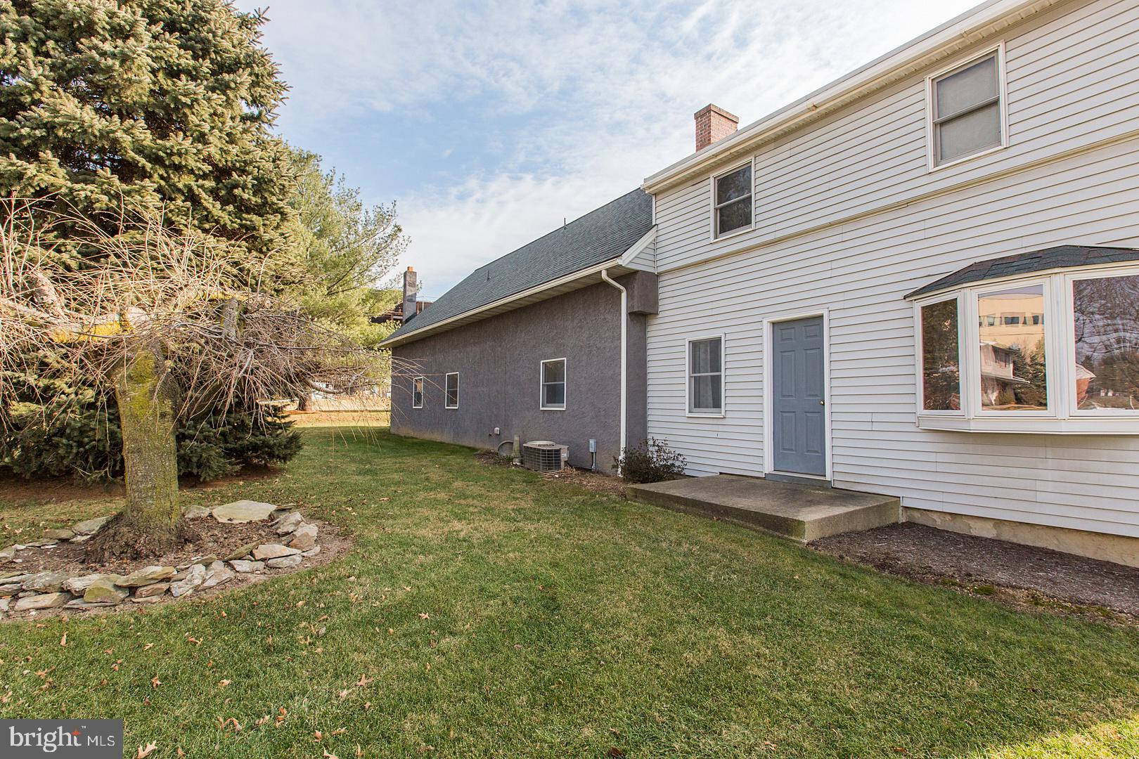 19 Geist Road Lancaster, PA 17601 - Photo 7 of 74 Gallery Image 7