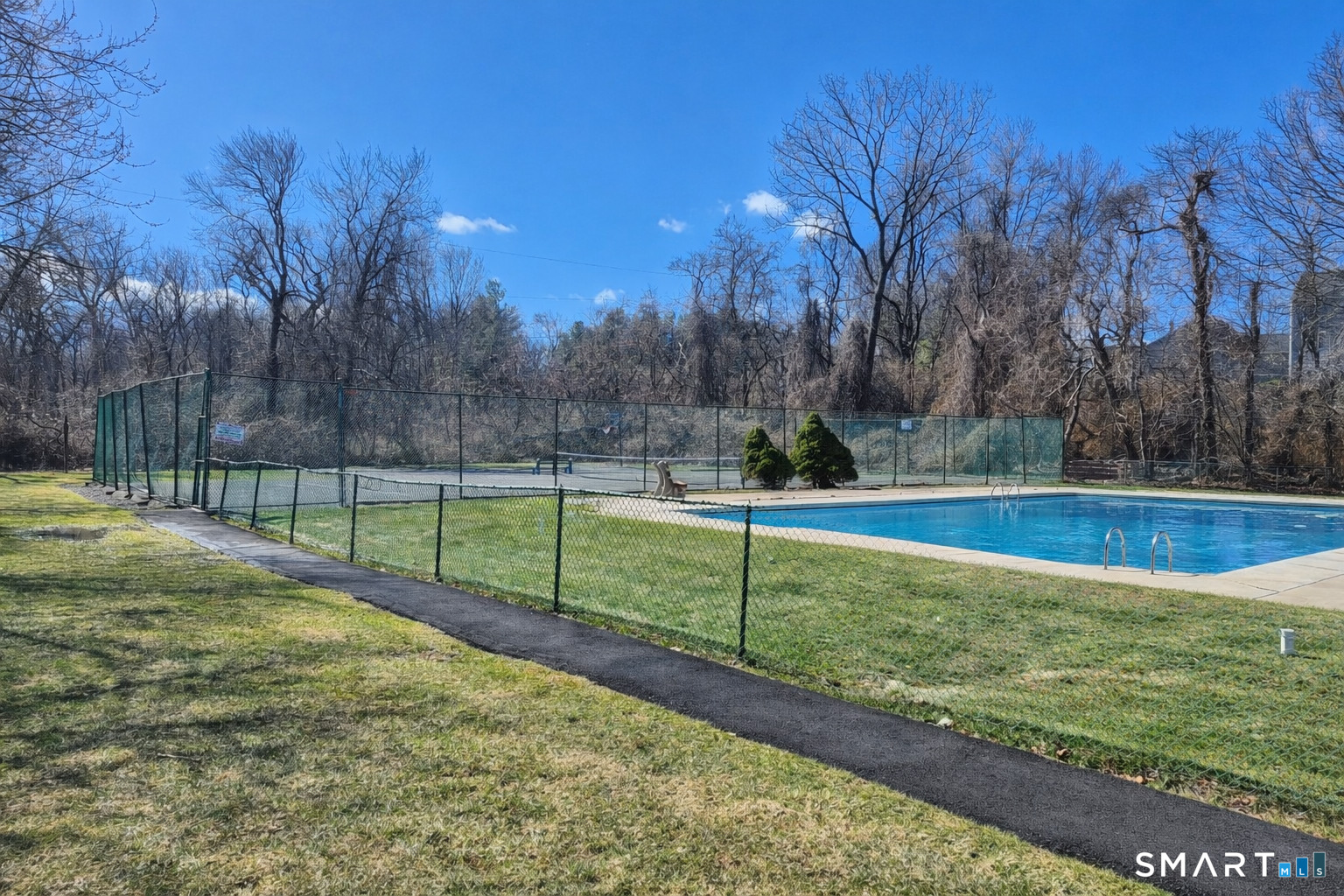 144 East Gate Lane, Unit 144 Hamden, CT 06514 - Photo 31 of 33