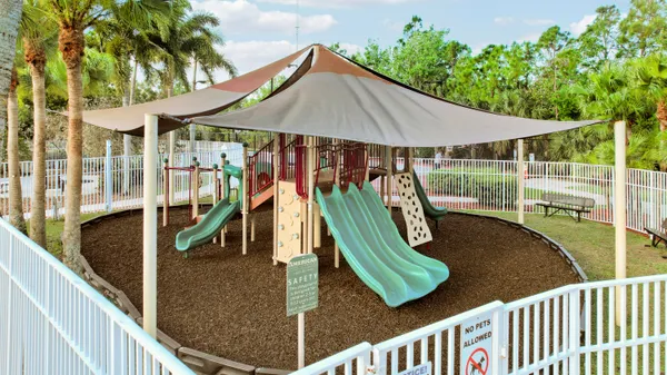 $3,200 | 5959 Durango Drive, Lake Worth, FL 33449