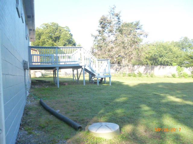 137 Hogin Road Dickson, TN 37055 - Photo 2 of 16 Back view with large deck