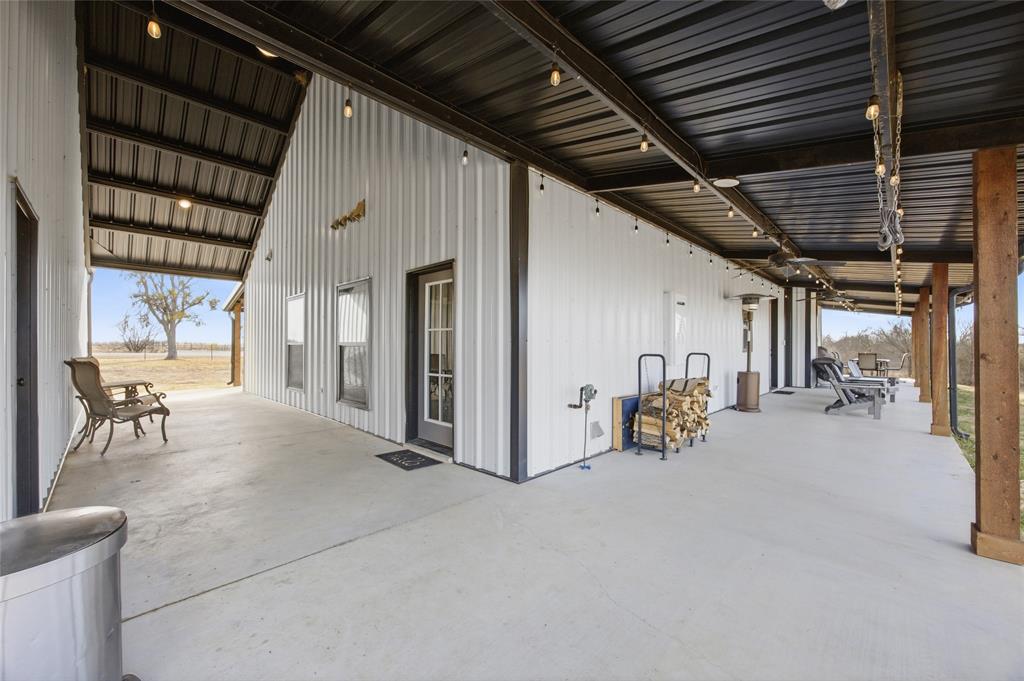 2653 Old Decatur Road Alvord, TX 76225 - Photo 3 of 40
