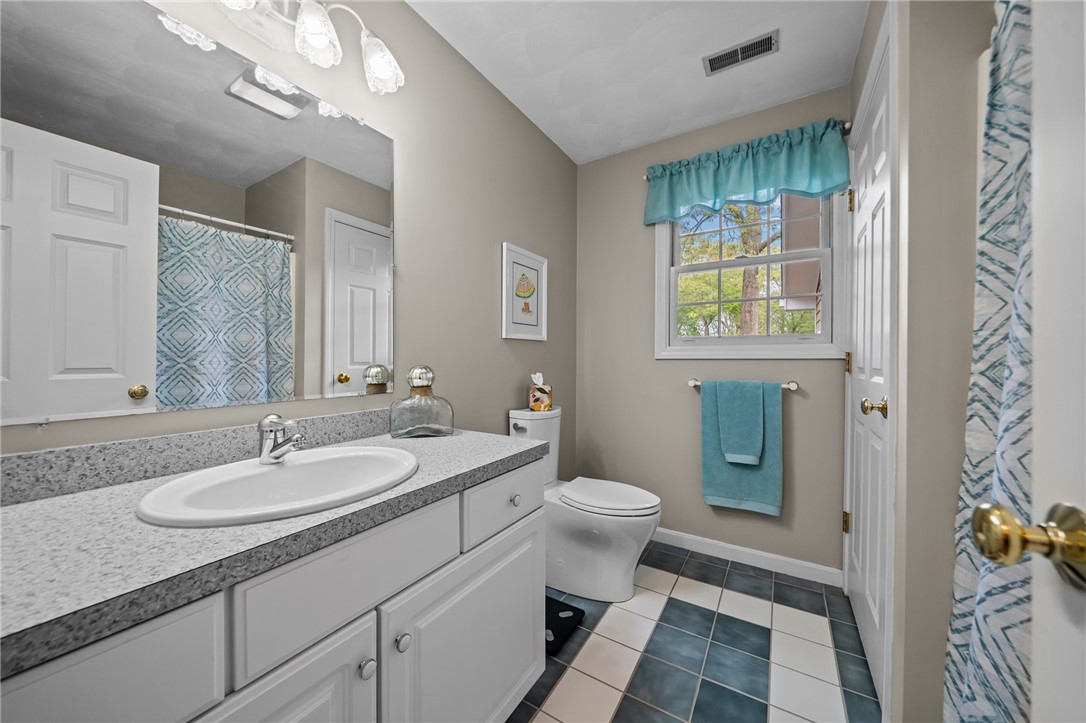 329 Wickham Road North Kingstown, RI 02852 - Photo 35 of 50 Gallery Image 35