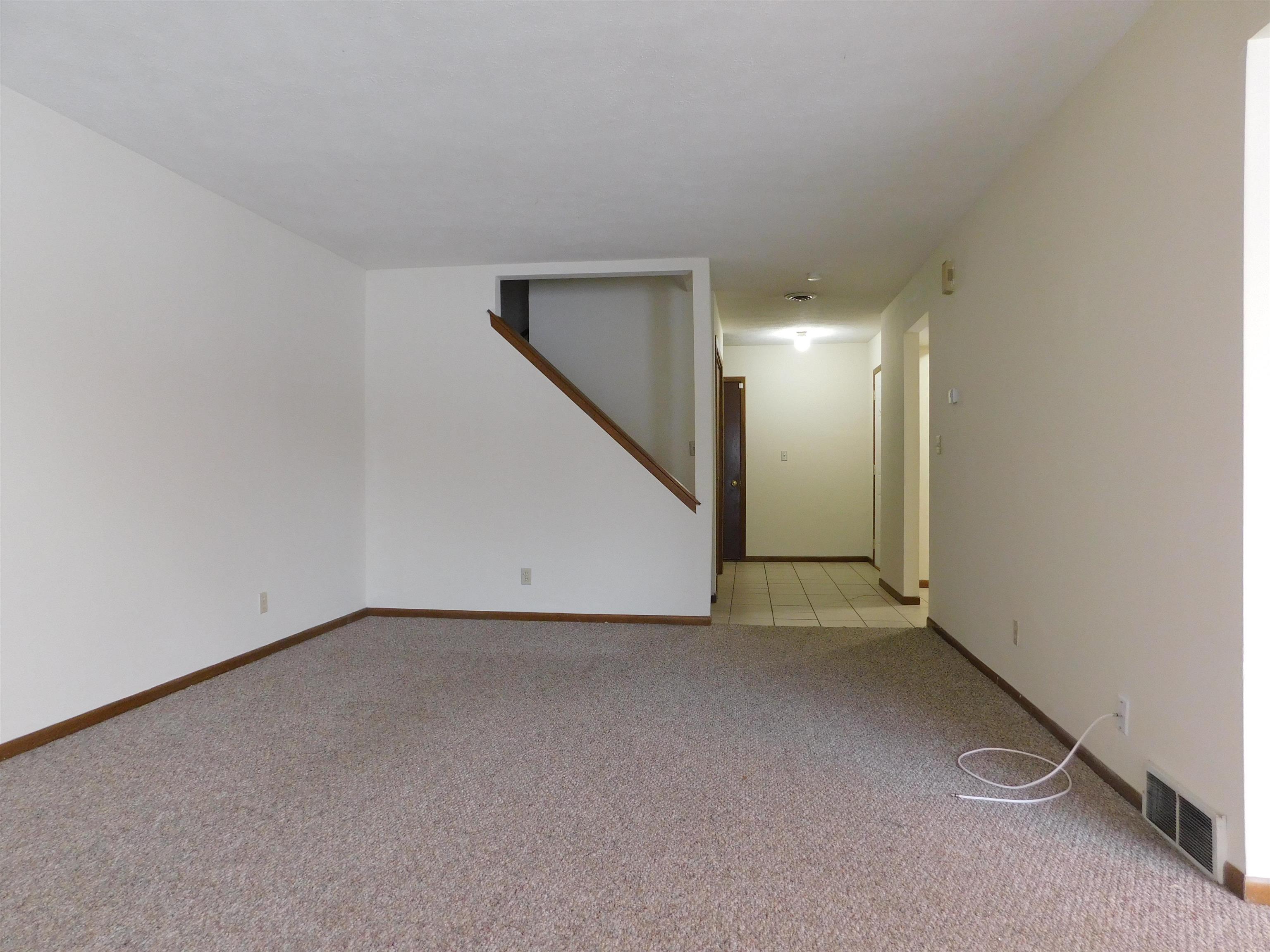 7329 Travertine Trail Rockford, IL 61107 - Photo 5 of 17 a view of an empty room