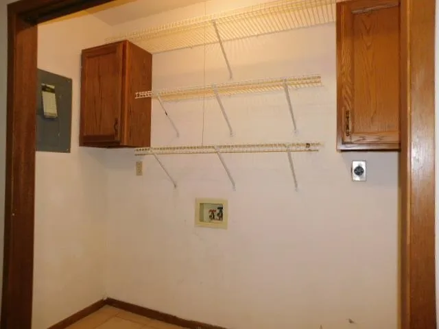 a view of utility room