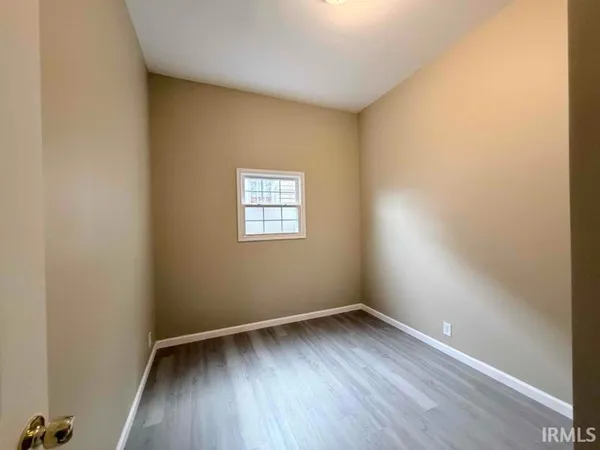 $130,000 | 1306 Cumberland Avenue, Evansville, IN 47712