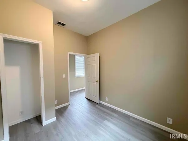 $130,000 | 1306 Cumberland Avenue, Evansville, IN 47712