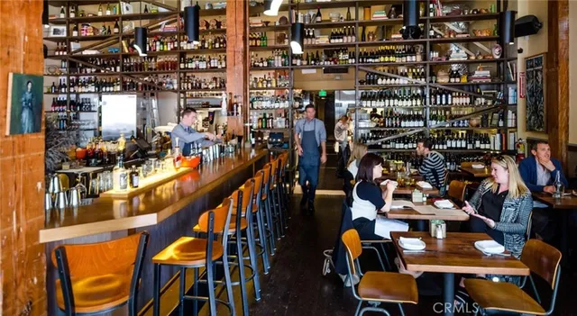 $6,053 | 100 Van Ness Avenue, Unit 1403, San Francisco, CA 94102