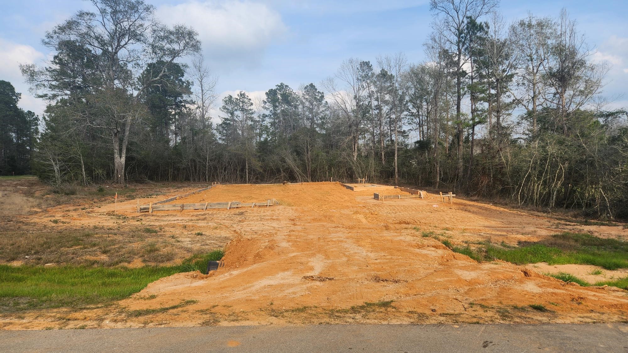 11679 Wilgers Way Willis, TX 77378 - Photo 20 of 27 a swimming pool that has lawn chairs and wooden fence