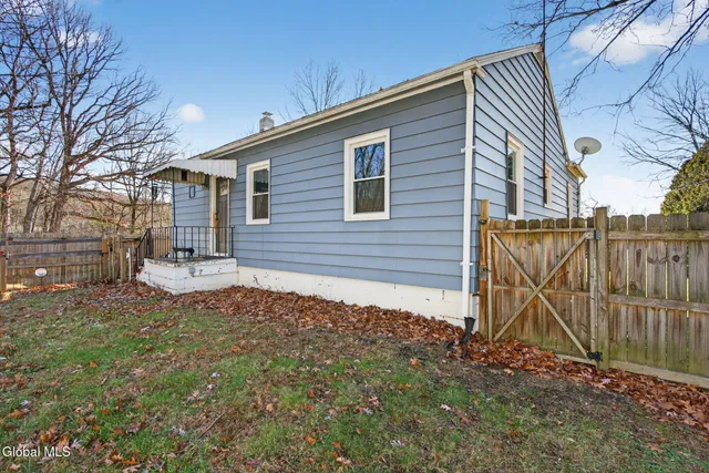 $310,000 | 238 County Route 10, Hudson, NY 12534