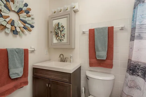 $369,900 | 2153 Pocahontas Drive, Largo, FL 33774