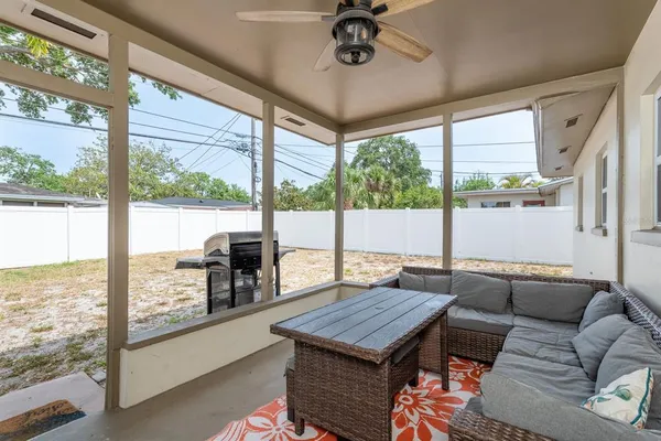 $369,900 | 2153 Pocahontas Drive, Largo, FL 33774