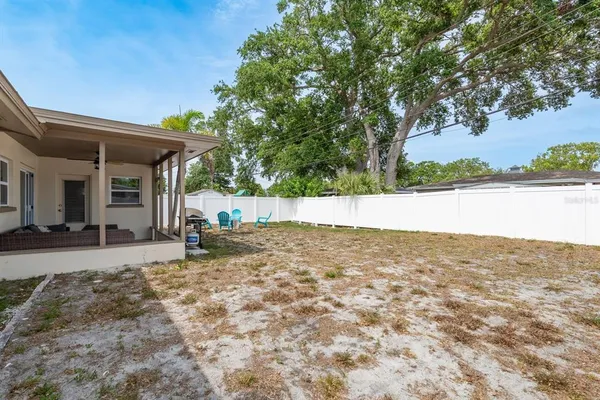 $369,900 | 2153 Pocahontas Drive, Largo, FL 33774