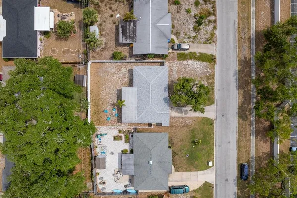 $369,900 | 2153 Pocahontas Drive, Largo, FL 33774