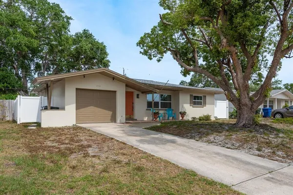 $369,900 | 2153 Pocahontas Drive, Largo, FL 33774