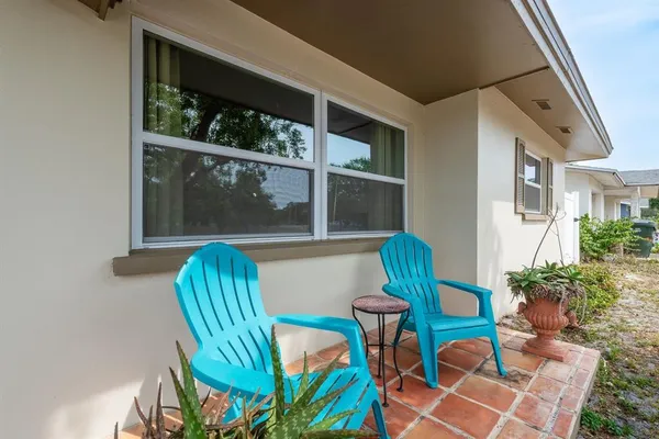 $369,900 | 2153 Pocahontas Drive, Largo, FL 33774