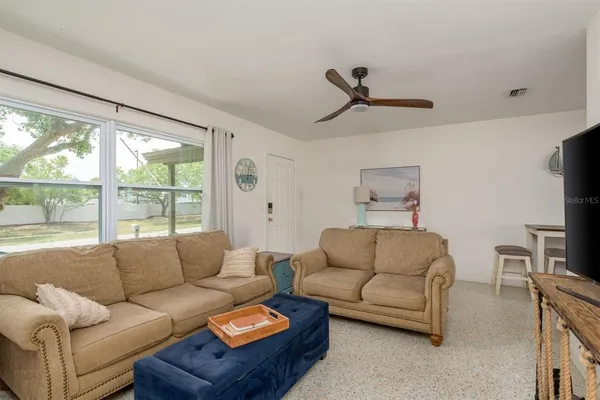 $369,900 | 2153 Pocahontas Drive, Largo, FL 33774