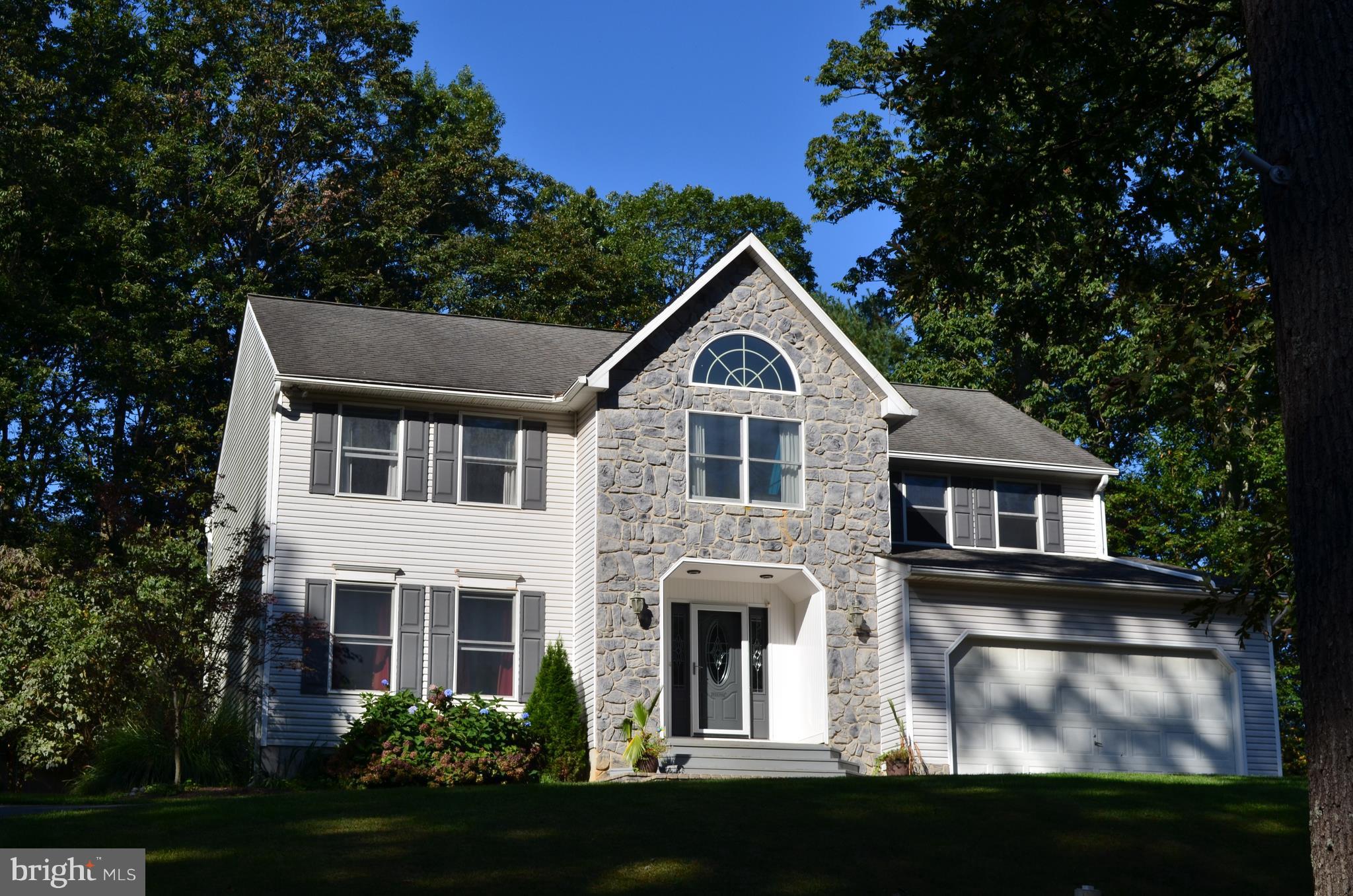 Exterior (Front)